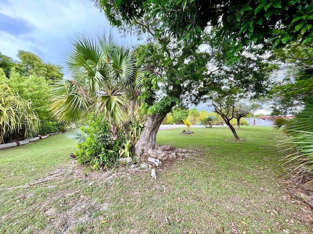 29. Single Family Homes for Sale at Bahama Terrace, Freeport and Grand Bahama Bahamas