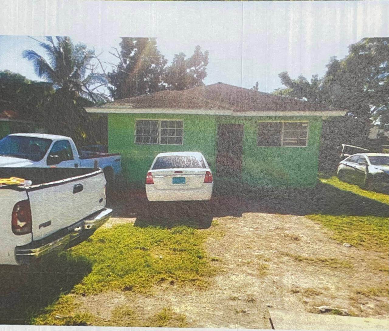 1. Multi-Family Homes for Sale at Carmichael Road, Nassau and Paradise Island Bahamas
