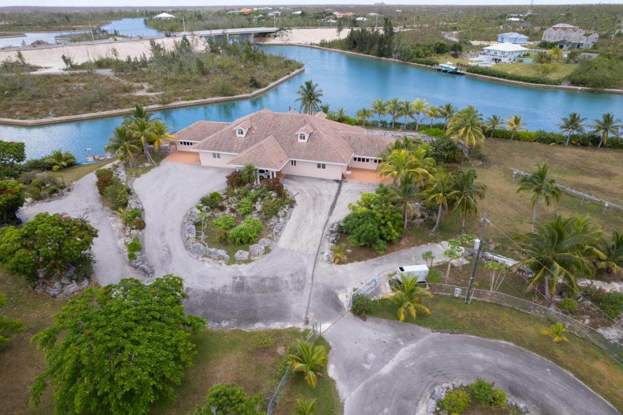 40. Single Family Homes for Sale at Freeport, Freeport and Grand Bahama Bahamas