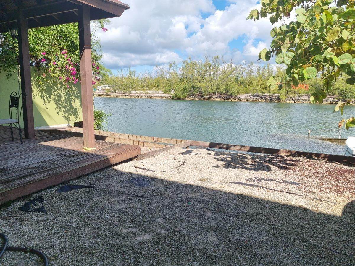 25. Residential for Sale at Coral Harbour, Nassau and Paradise Island Bahamas