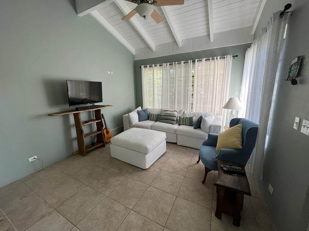 26. Multi-Family Homes for Sale at Eastern Road, Nassau and Paradise Island Bahamas