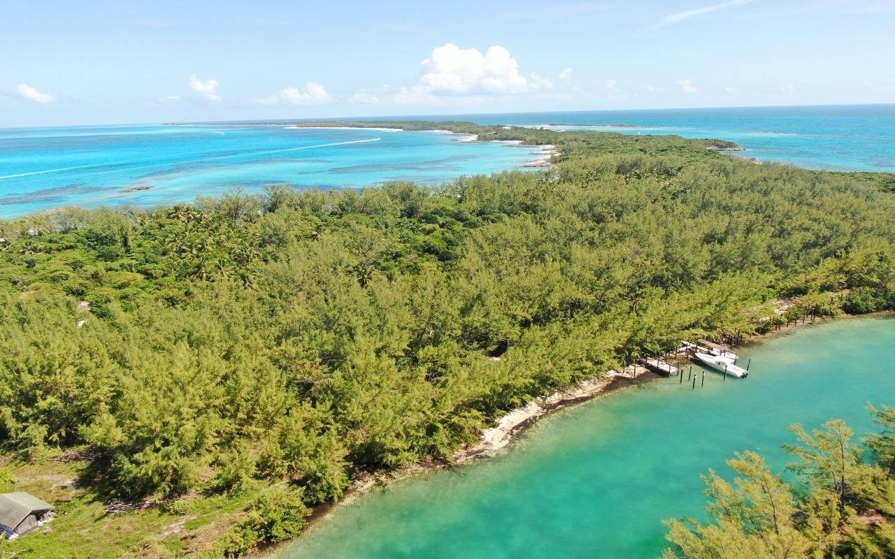 8. Land for Sale at Rose Island, Nassau and Paradise Island Bahamas