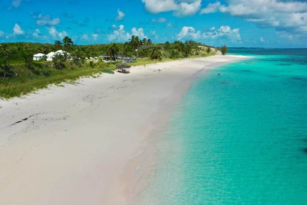 3. Multi-Family Homes for Sale at Palmetto Point, Eleuthera Bahamas
