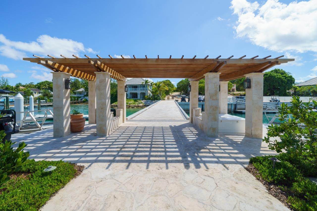 28. Condo for Sale at Harbour Island, Eleuthera Bahamas