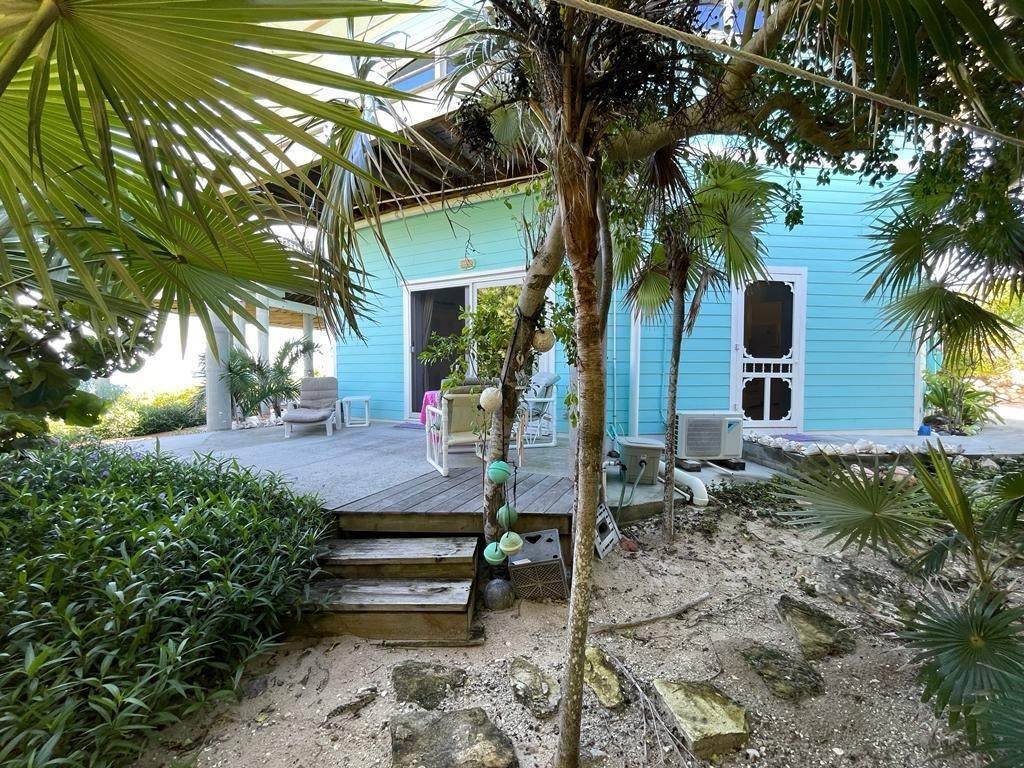 27. Single Family Homes for Sale at Greenwood Estates, Cat Island Bahamas