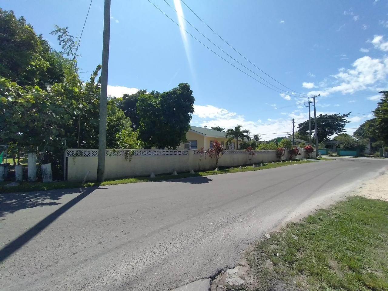 7. Single Family Homes for Sale at Other New Providence, New Providence Bahamas