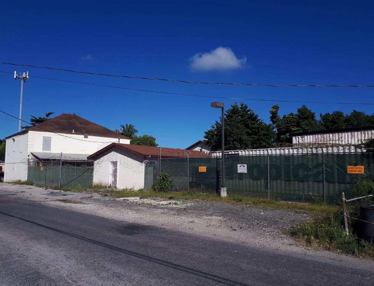 6. Commercial for Sale at Palmdale, Nassau and Paradise Island Bahamas