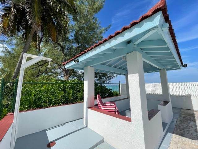 13. Single Family Homes for Rent at West Bay Street, Nassau and Paradise Island Bahamas