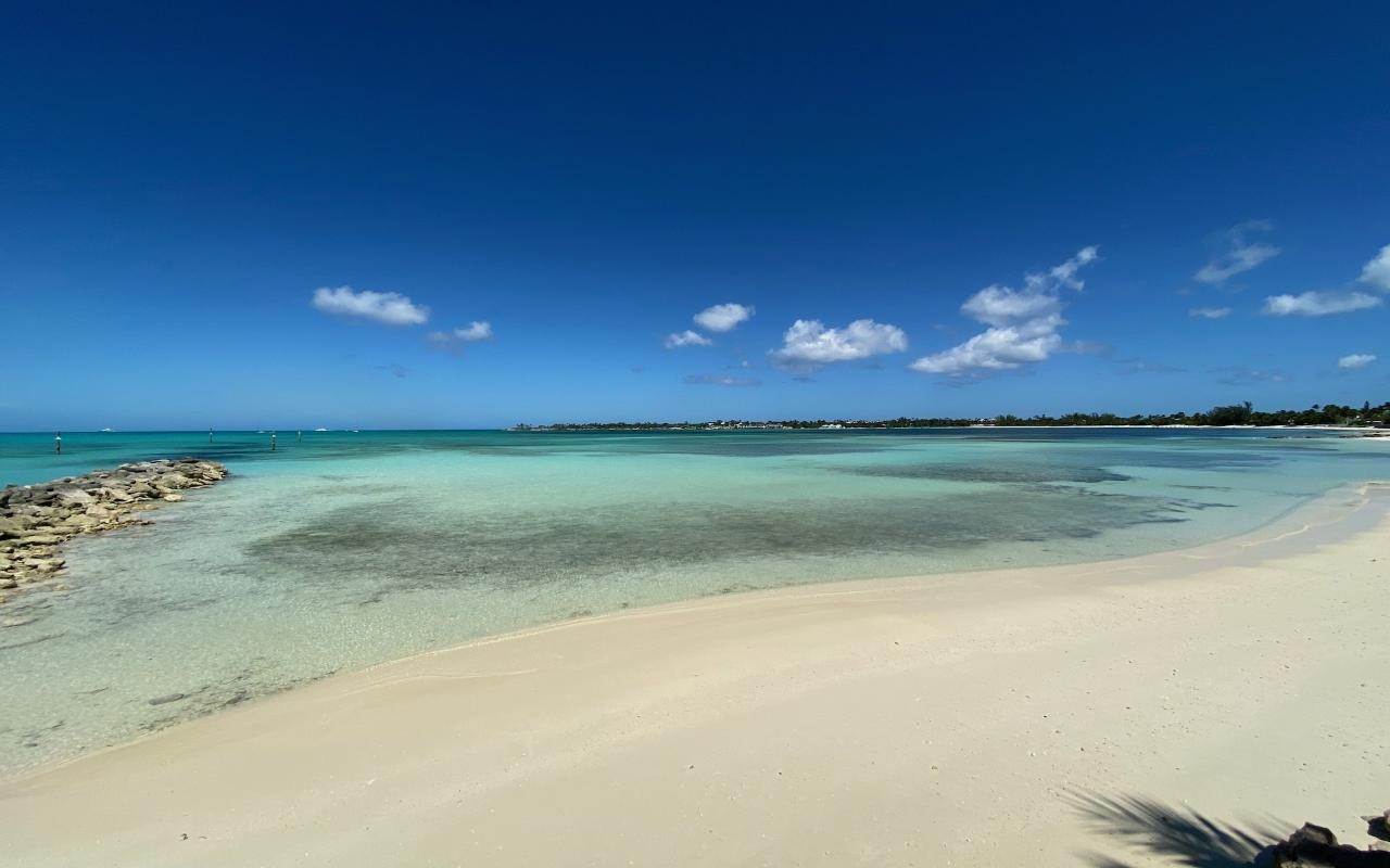5. Land for Sale at Lyford Cay, Nassau and Paradise Island Bahamas