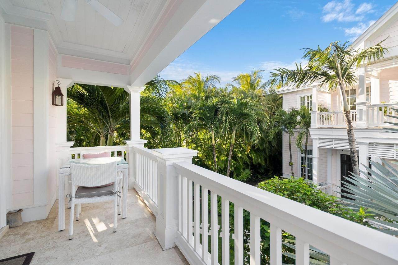 28. Single Family Homes for Sale at Old Fort Bay, Nassau and Paradise Island Bahamas