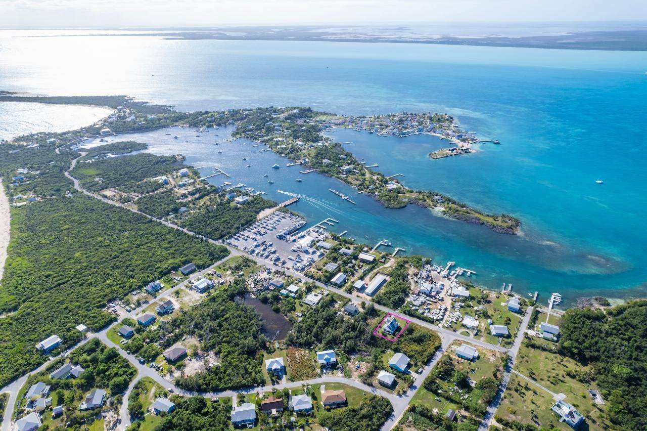 13. Single Family Homes for Sale at Green Turtle Cay, Abaco Bahamas