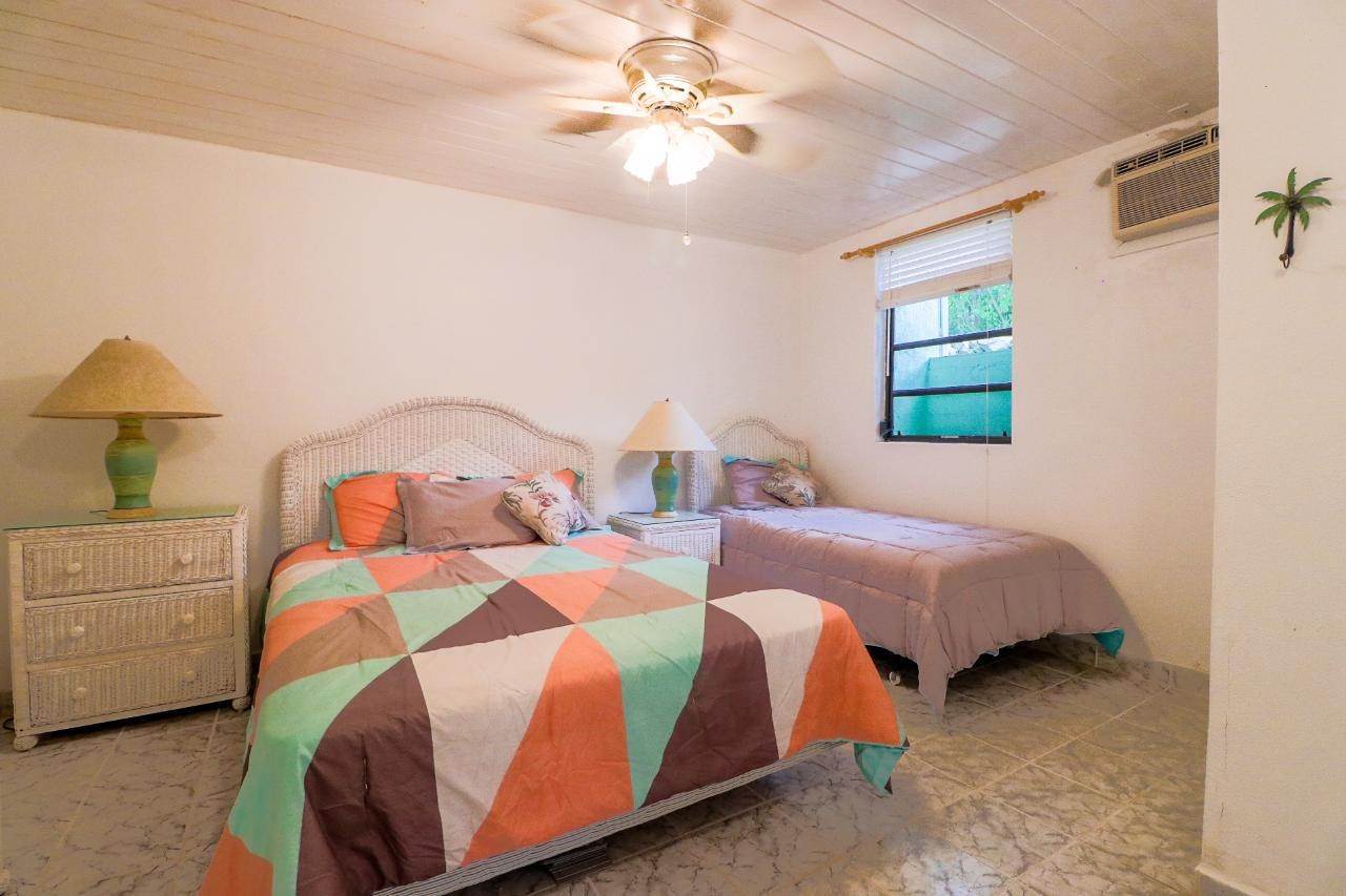 26. Single Family Homes for Sale at Current, Eleuthera Bahamas