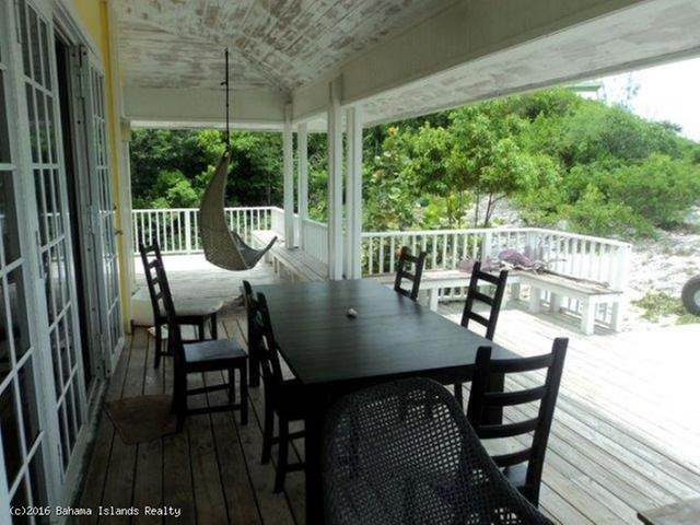 18. Single Family Homes for Sale at Other Rose Island, Rose Island Bahamas