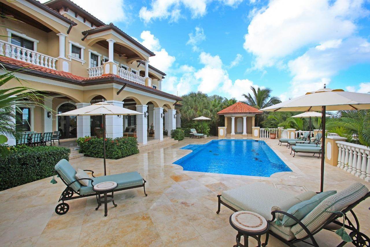 27. Single Family Homes for Sale at Lyford Cay, Nassau and Paradise Island Bahamas