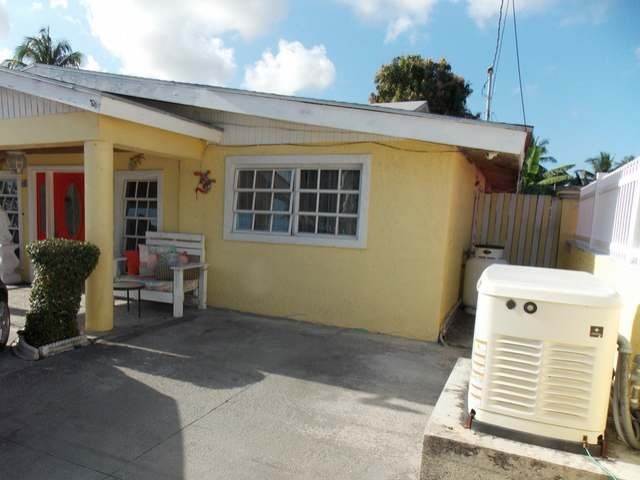4. Single Family Homes for Sale at Pinewood Gardens, Nassau and Paradise Island Bahamas