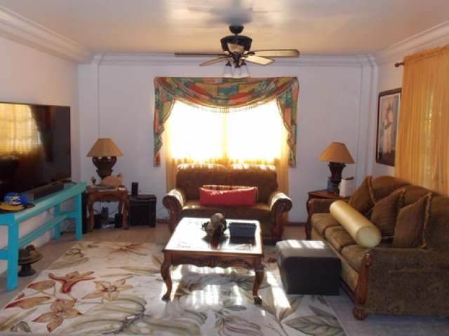 8. Single Family Homes for Sale at Pinewood Gardens, Nassau and Paradise Island Bahamas