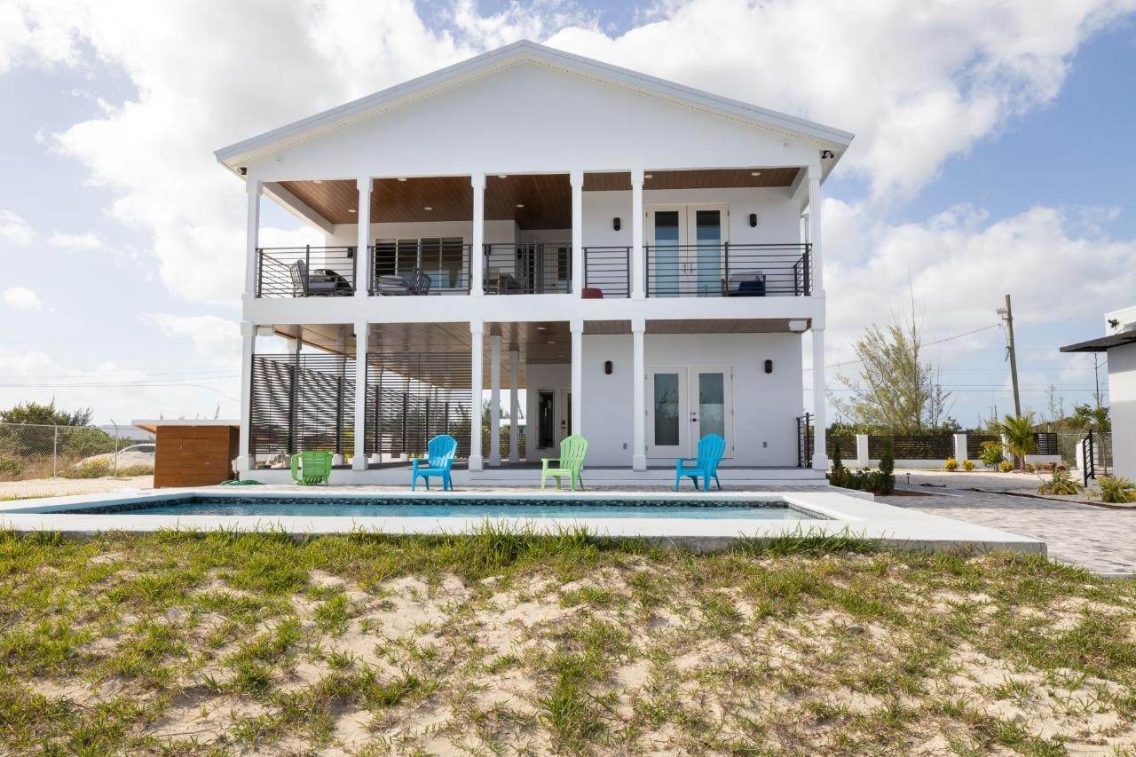 3. Single Family Homes for Sale at Pine Bay, Freeport and Grand Bahama Bahamas
