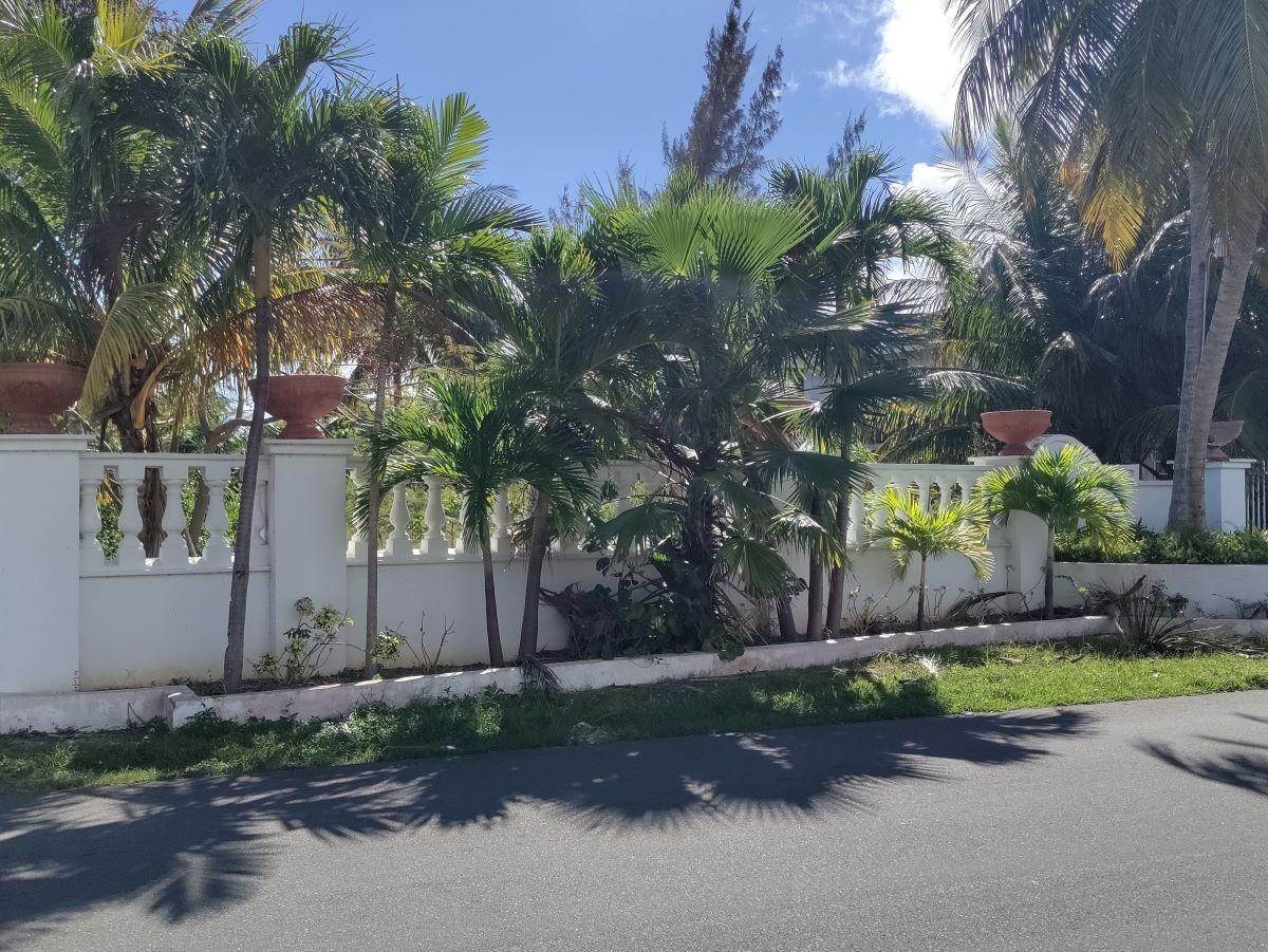 2. Single Family Homes for Sale at Prince Charles Drive, Nassau and Paradise Island Bahamas