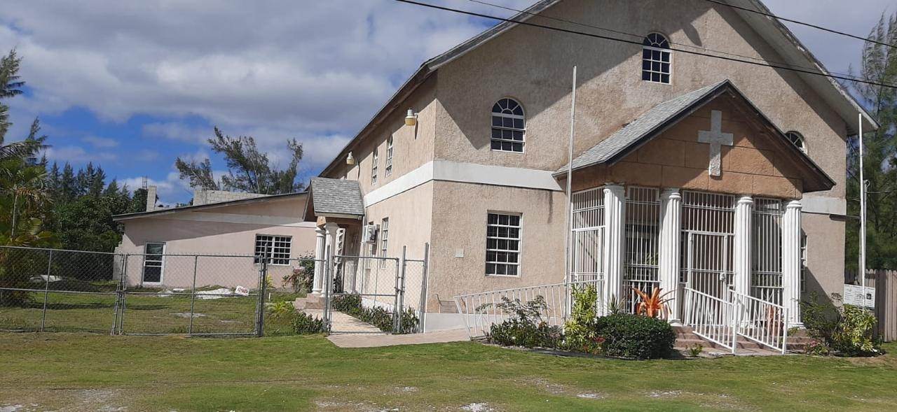 5. Single Family Homes for Sale at Carmichael Road, Nassau and Paradise Island Bahamas