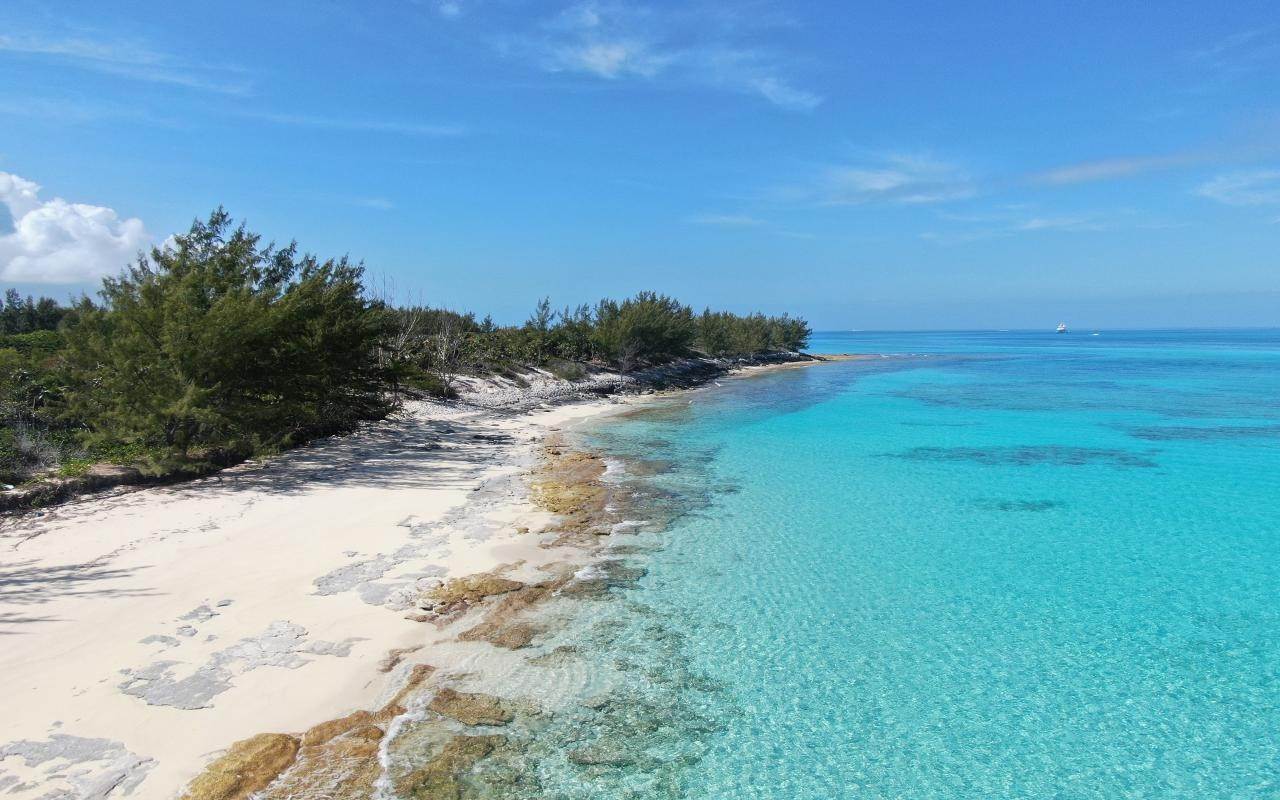14. Land for Sale at Rose Island, Nassau and Paradise Island Bahamas