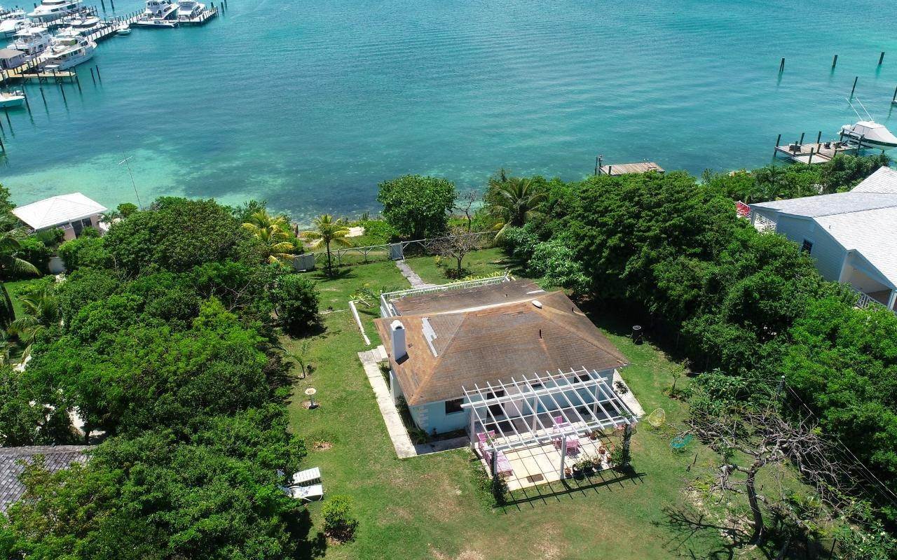 2. Single Family Homes for Sale at Harbour Island, Eleuthera Bahamas
