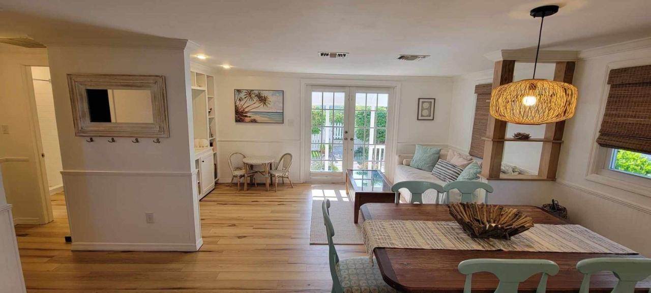8. Single Family Homes for Sale at Hope Town, Abaco Bahamas
