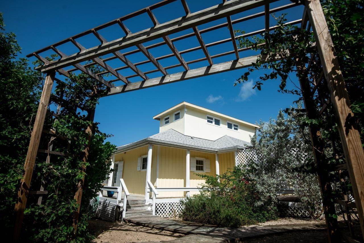 5. Single Family Homes for Sale at Man-O-War Cay, Abaco Bahamas