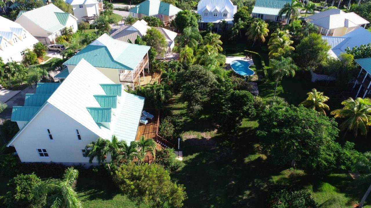 45. Single Family Homes for Sale at Fortune Beach, Freeport and Grand Bahama Bahamas