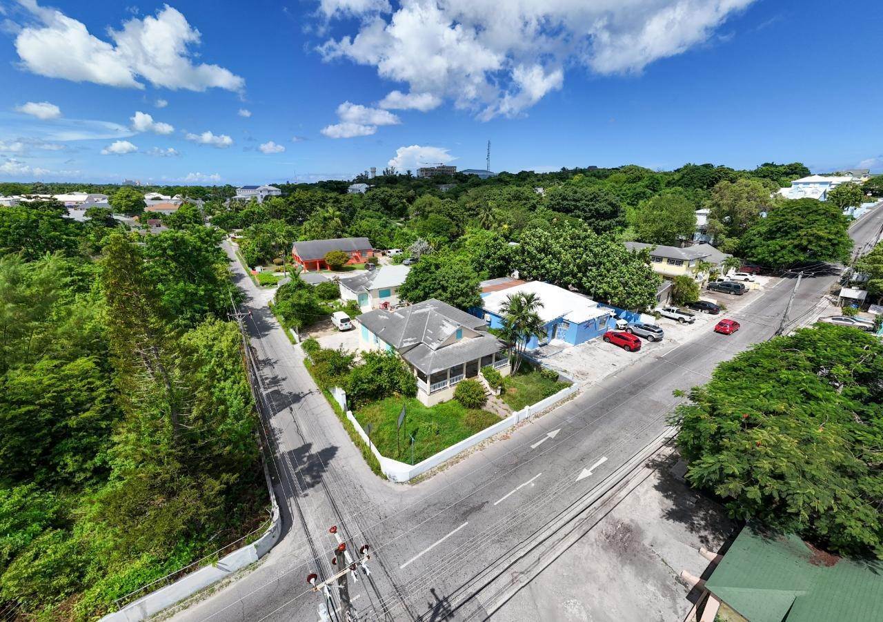 11. Commercial for Sale at Palmdale, Nassau and Paradise Island Bahamas