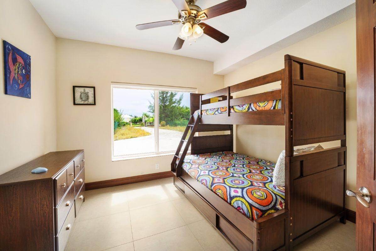 12. Single Family Homes for Sale at Bahamia, Freeport and Grand Bahama Bahamas