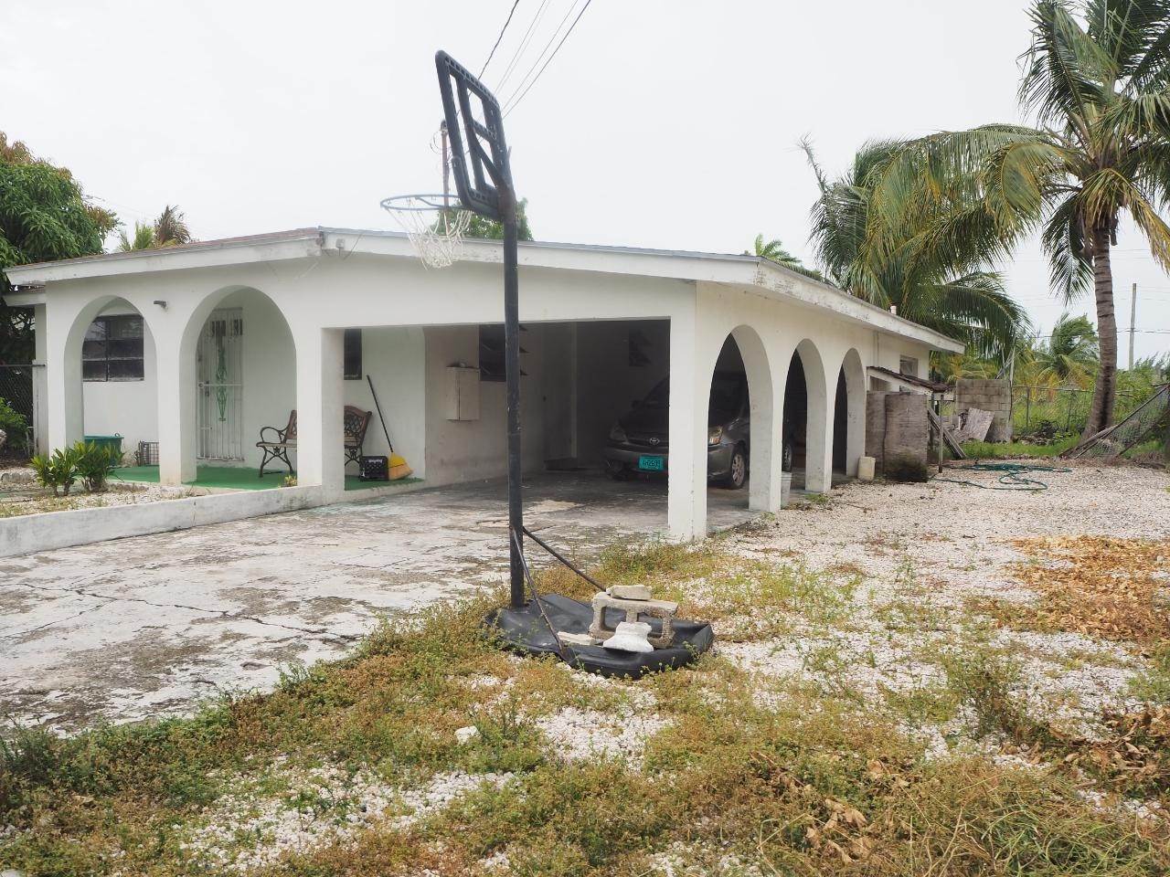 7. Single Family Homes for Sale at Bacardi Road, Nassau and Paradise Island Bahamas