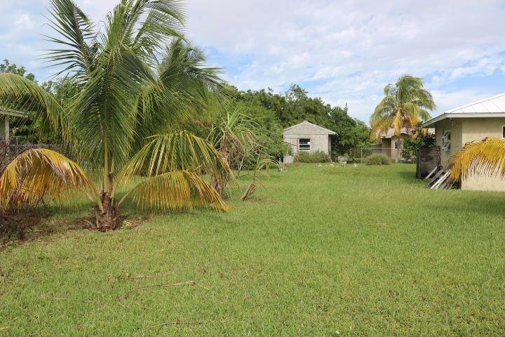 10. Single Family Homes for Sale at Other Grand Bahama, Freeport and Grand Bahama Bahamas