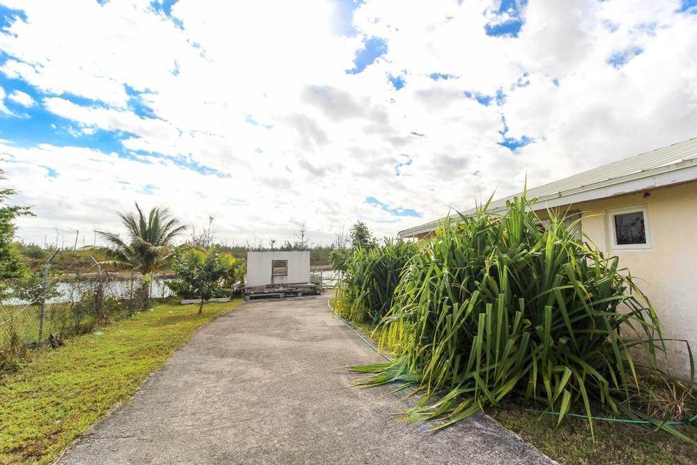 17. Single Family Homes for Sale at Pine Bay, Freeport and Grand Bahama Bahamas