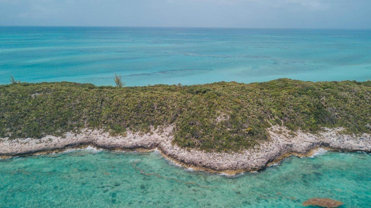 7. Land for Sale at Rose Island, Nassau and Paradise Island Bahamas