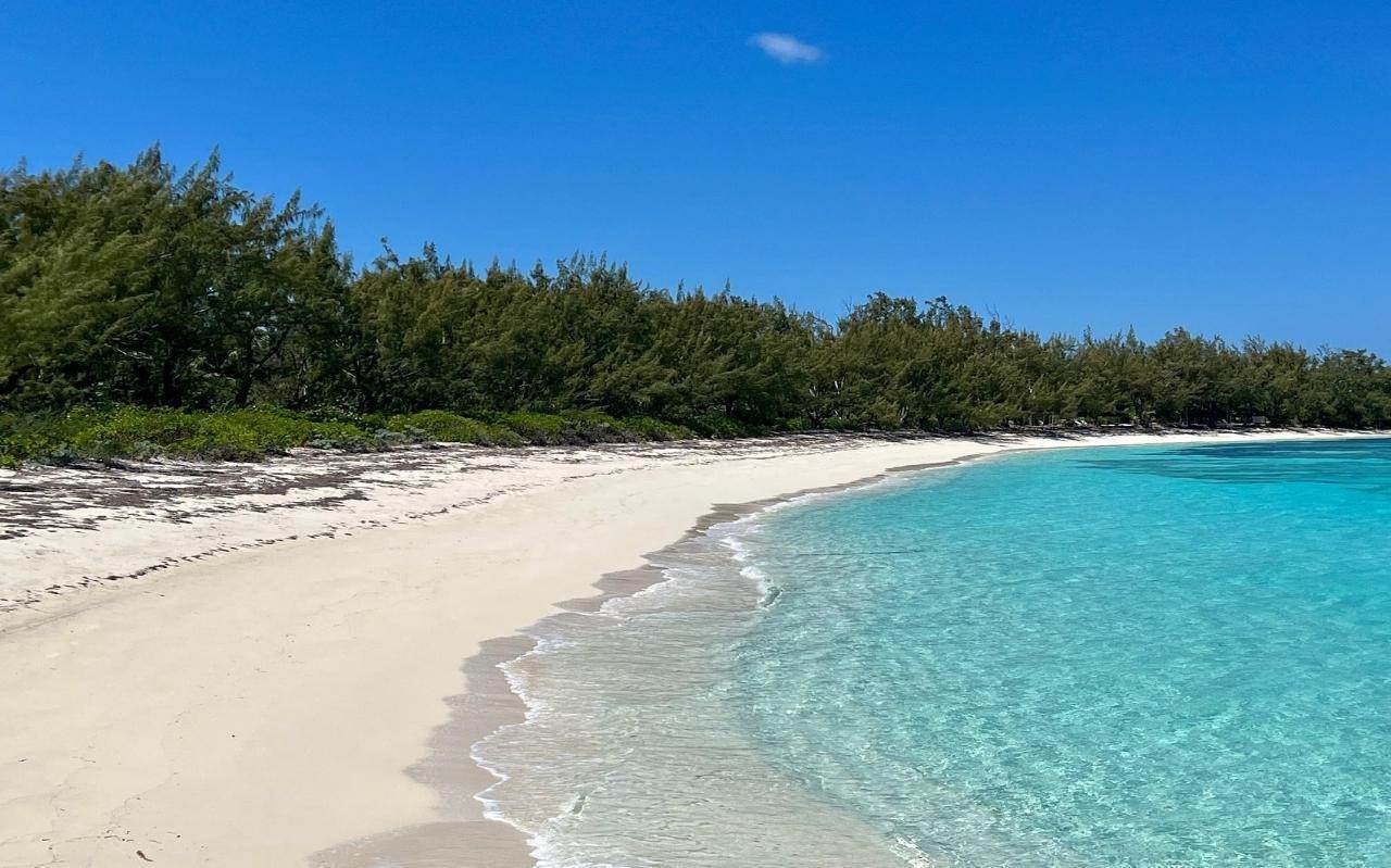 17. Land for Sale at Rose Island, Nassau and Paradise Island Bahamas