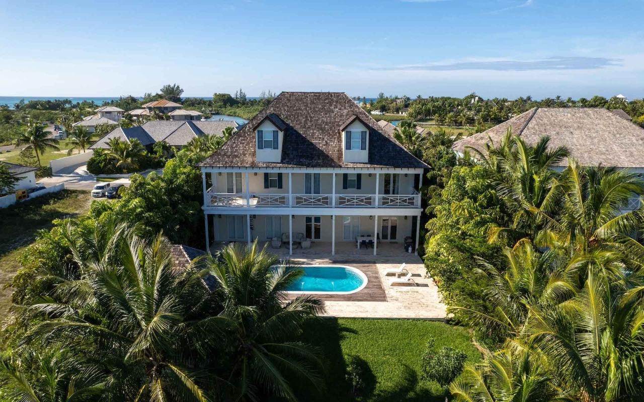 66. Single Family Homes for Sale at Old Fort Bay, Nassau and Paradise Island Bahamas