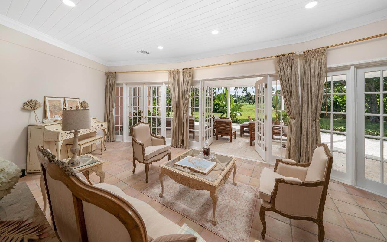 8. Single Family Homes for Sale at Lyford Cay, Nassau and Paradise Island Bahamas