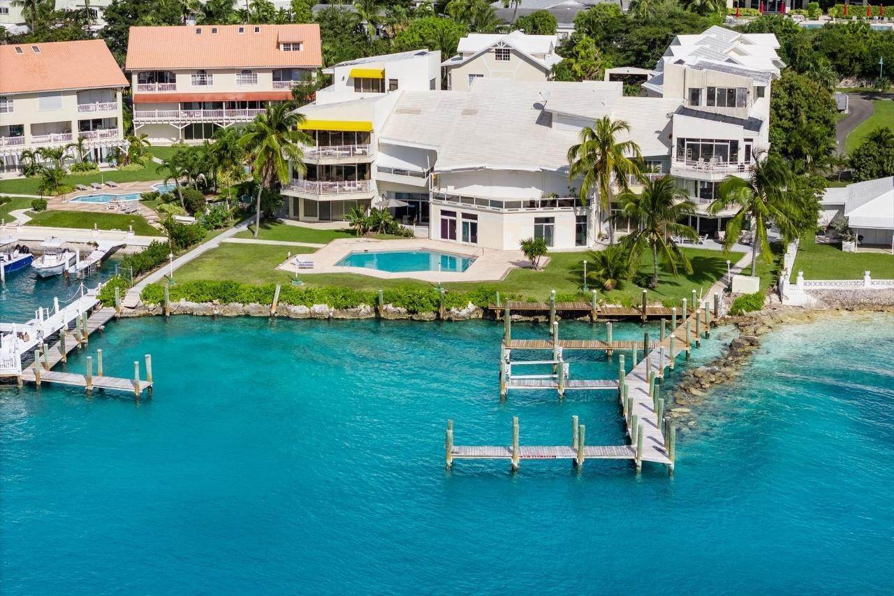 17. Condo for Sale at Paradise Island, Nassau and Paradise Island Bahamas