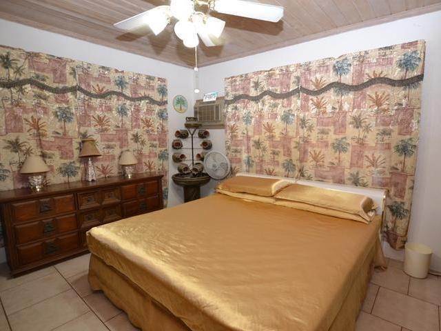 7. Single Family Homes for Sale at Between 24th & 26th St. Spanish Wells, Eleuthera Bahamas